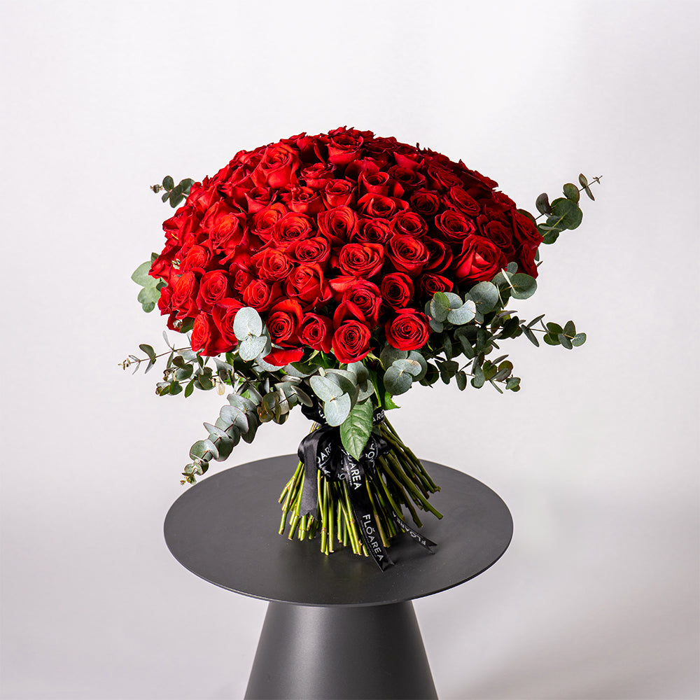 100-RED-ROSE-BOUQUET—960-AED-3