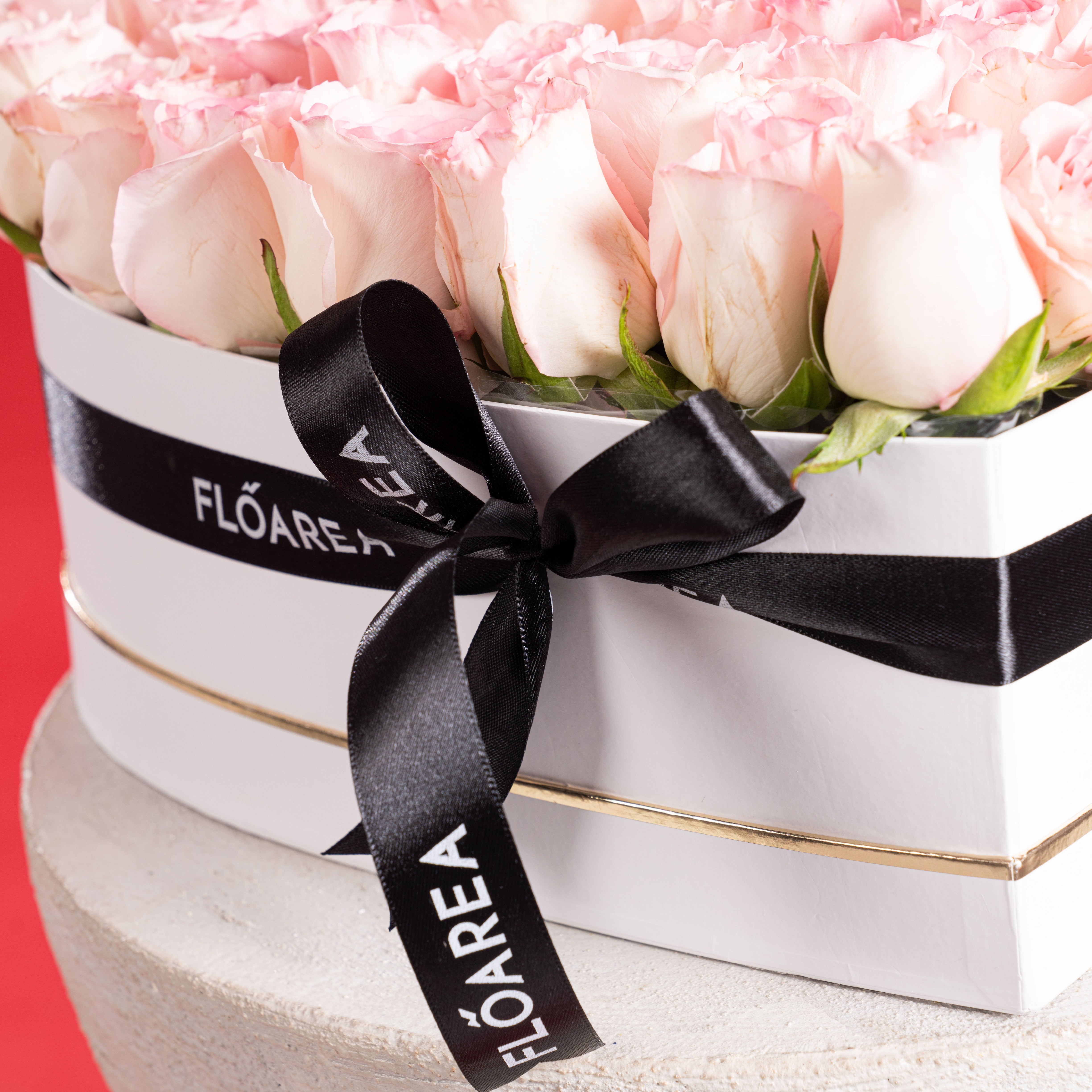 60 Pink Roses Heart Box