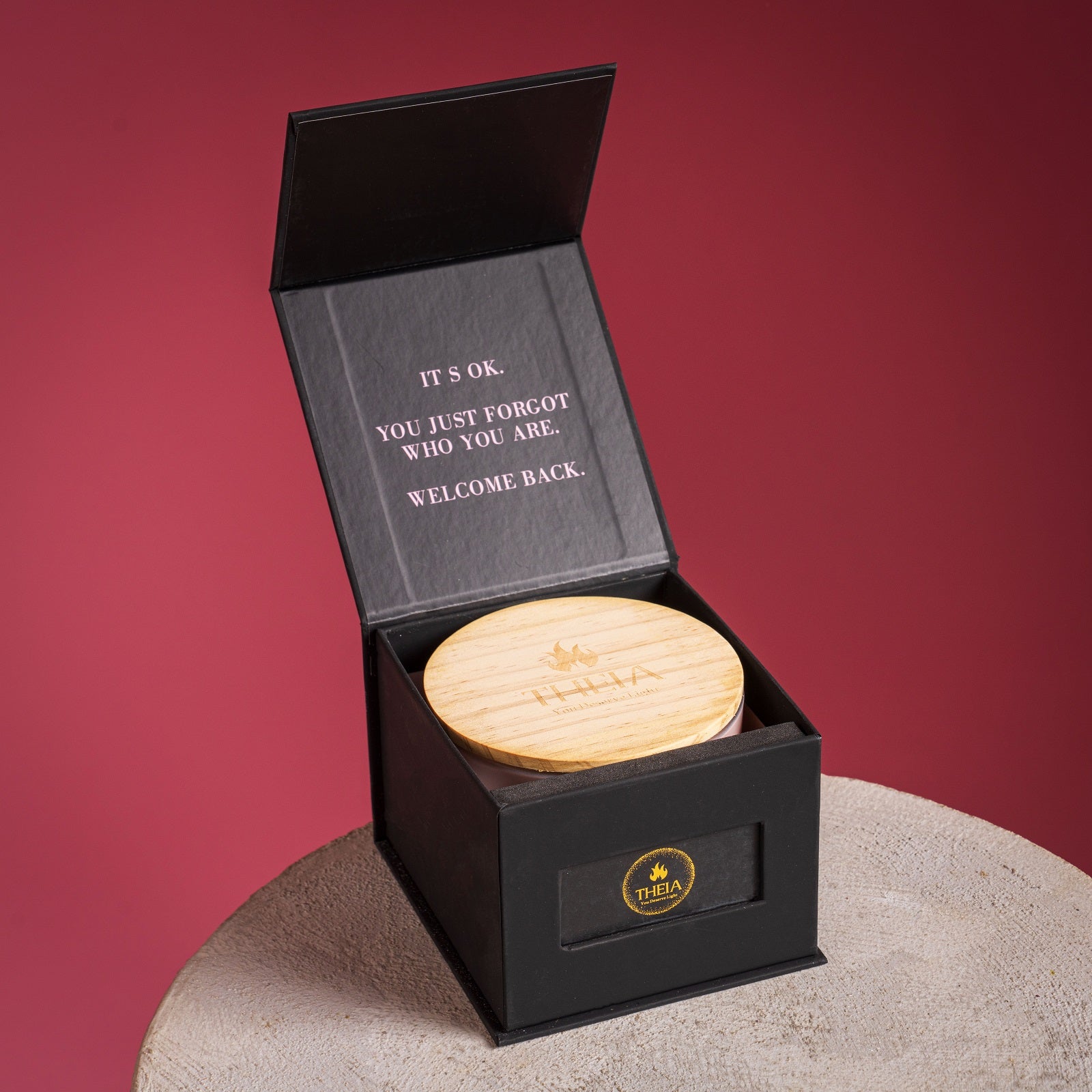 Pearl & Freesia Candle