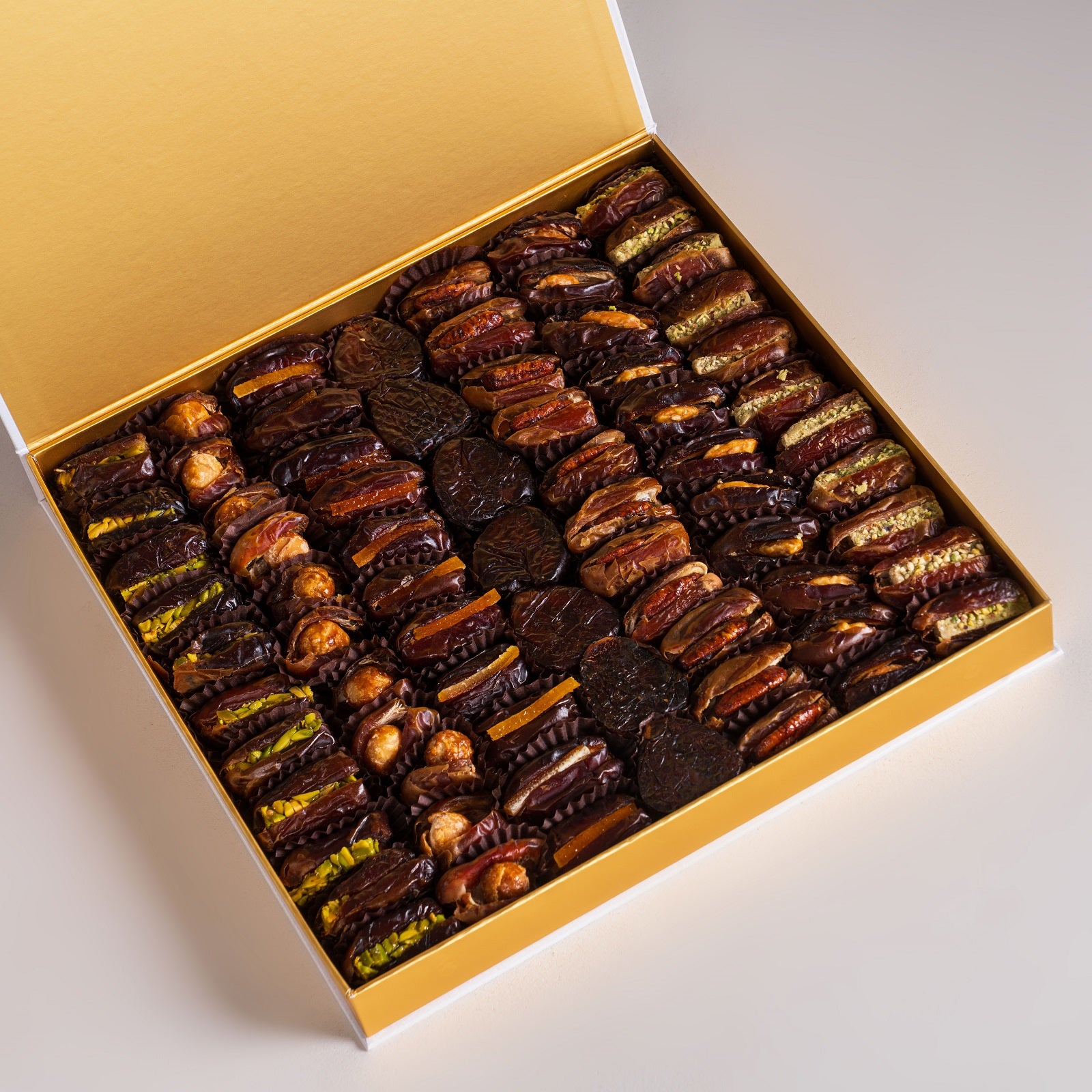 Bateel Hilal Collection 1.7kg