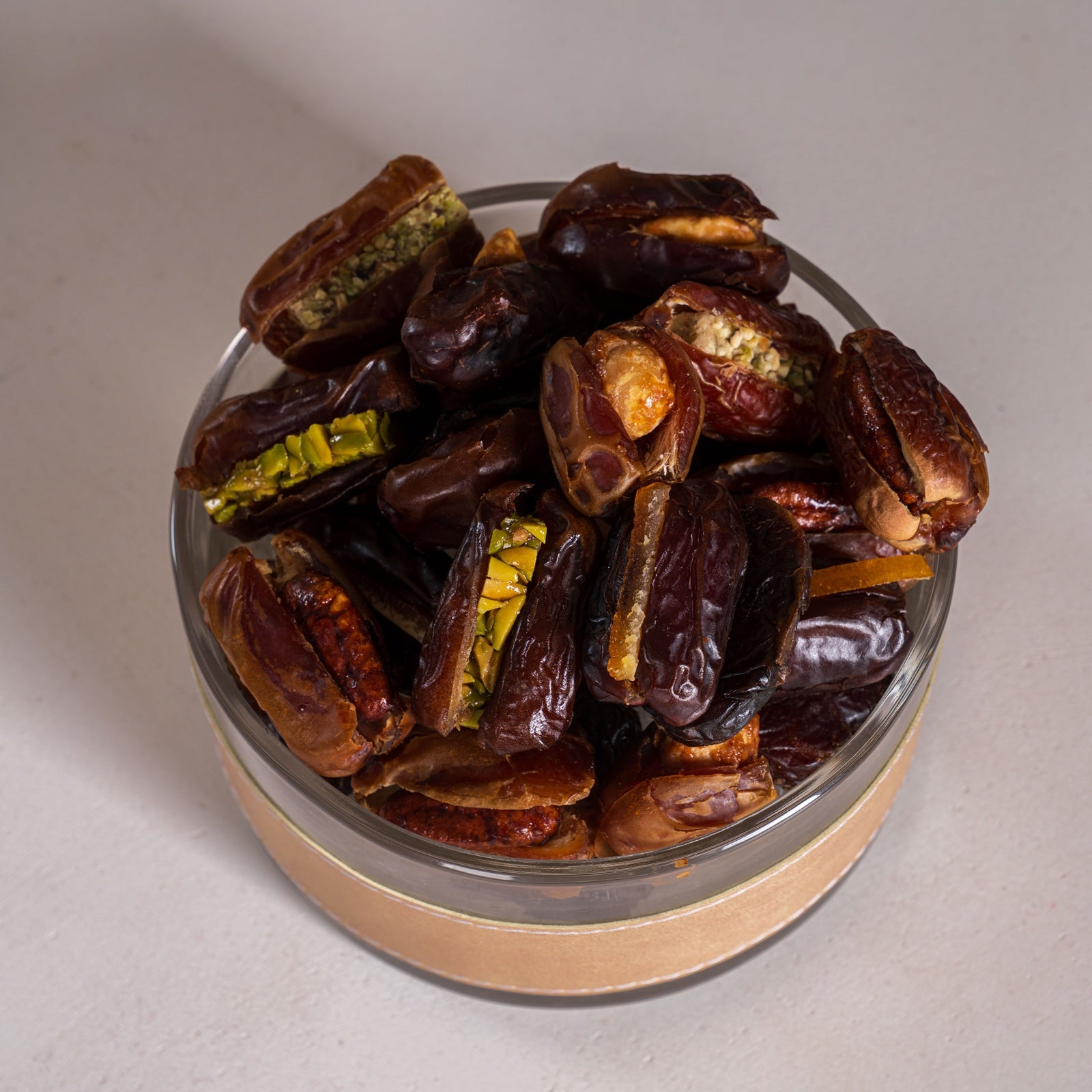 Royal Filled Dates 650g